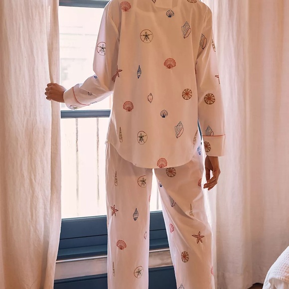 Printfresh White Short Sleeve Pajama Top with Embroidered Seashells - Picture 4 of 4